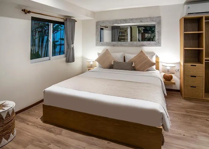 Ferienhaus Center Of - Cute Little - Calm & Quiet - 2br *