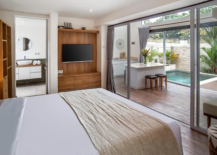 Ferienhaus Center Of - Cute Little - Calm & Quiet - 2br Canggu